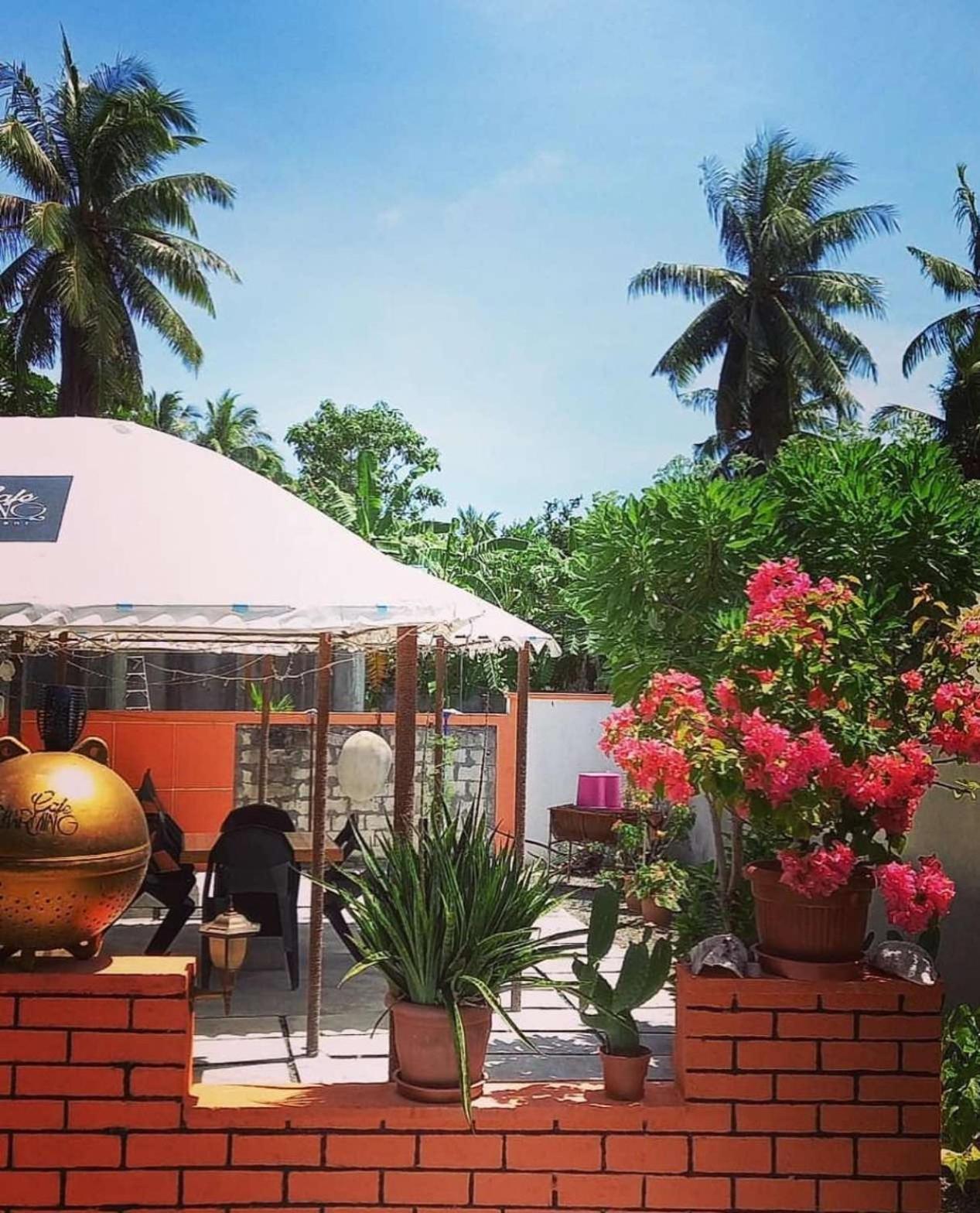 نزل Charming Holiday أدو أتول المظهر الخارجي الصورة