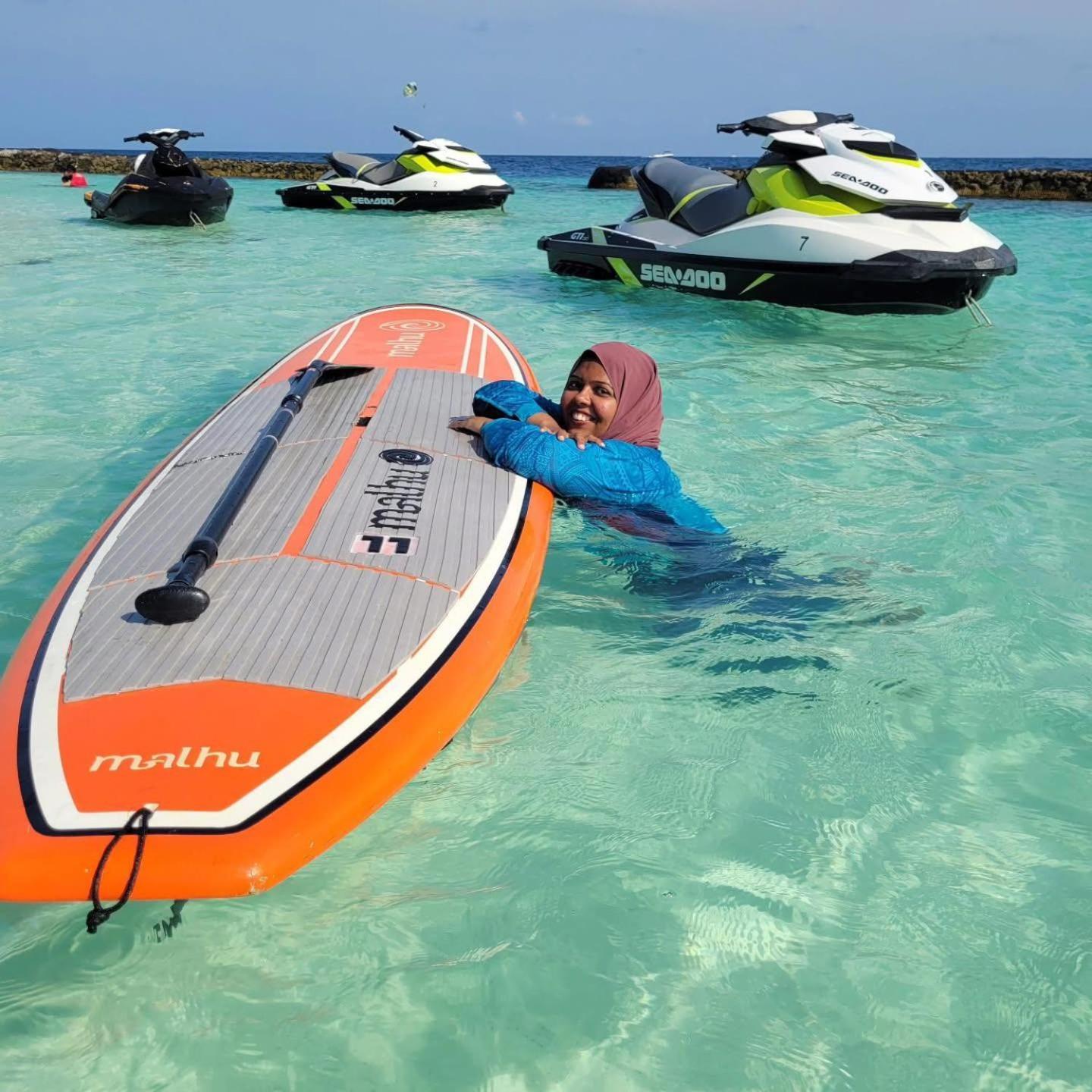 نزل Charming Holiday أدو أتول المظهر الخارجي الصورة