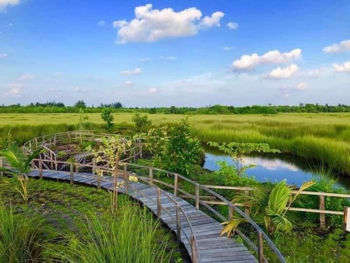 نزل Charming Holiday أدو أتول المظهر الخارجي الصورة