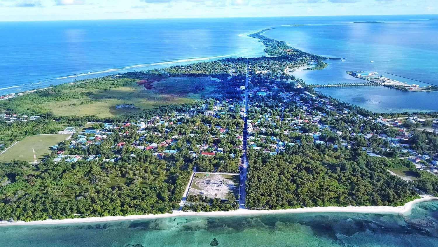 نزل Charming Holiday أدو أتول المظهر الخارجي الصورة